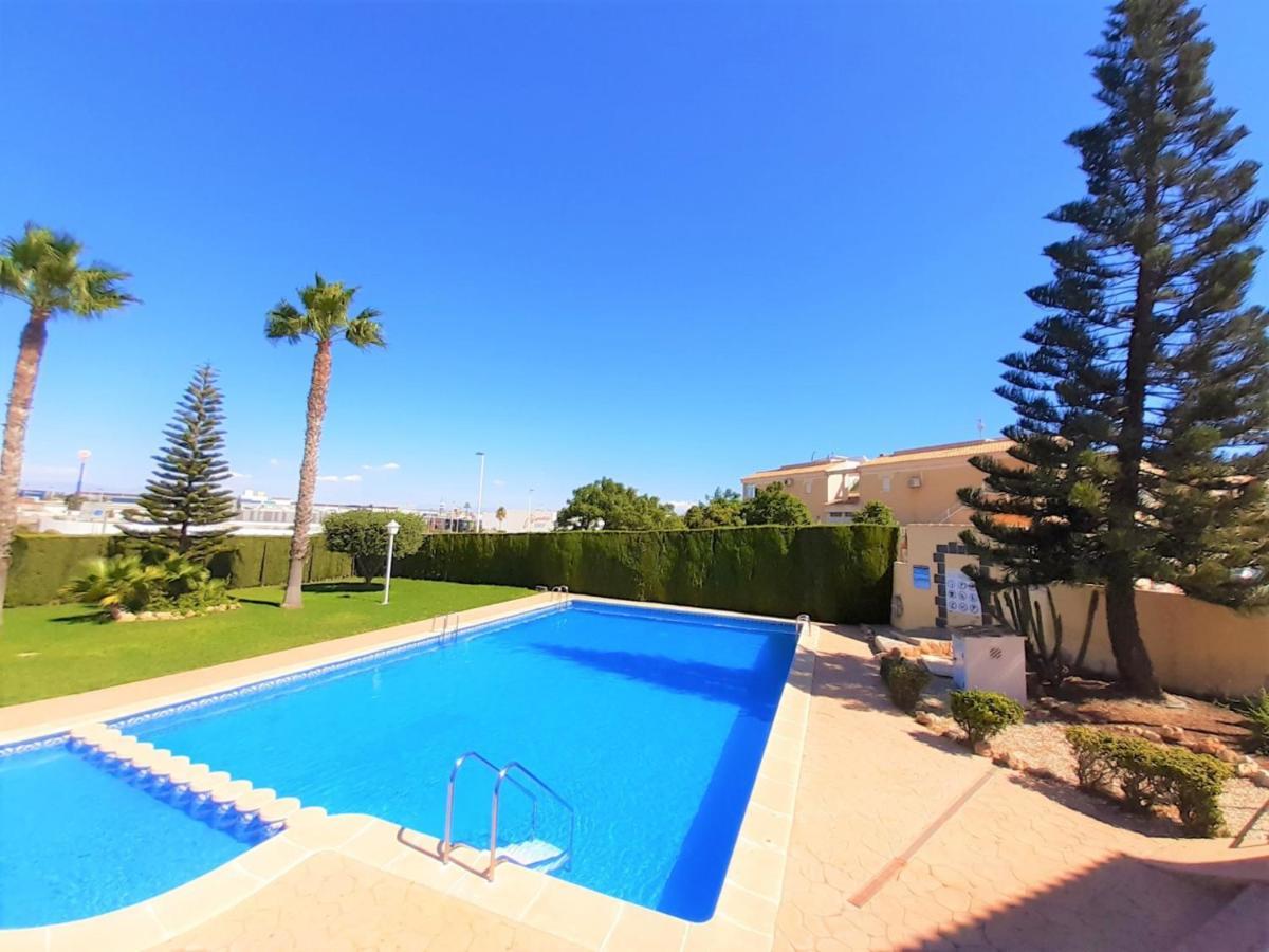 Casa Alegria Apartment With Pool Torrevieja Exterior photo